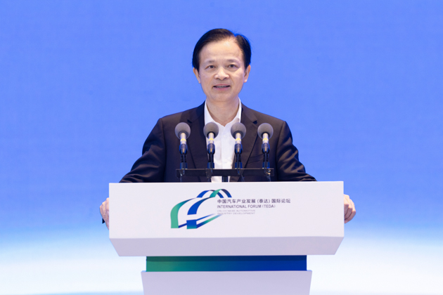 鐘志華.jpg